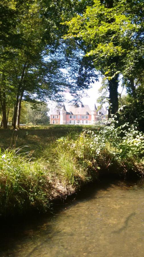 Chateau De Souesmes Exterior photo